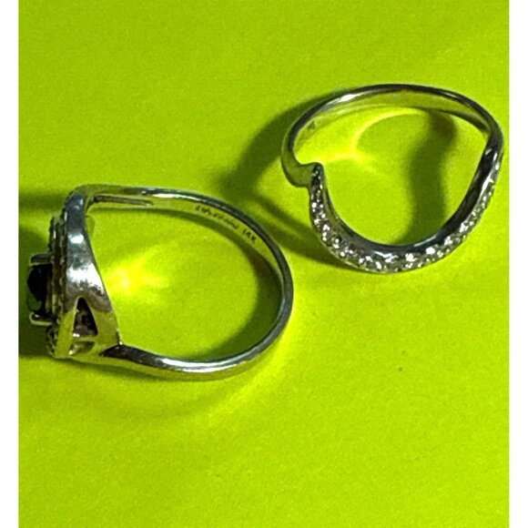 Na Hoku 14K Gold Fancy Blue Diamond Halo Engagement Ring & Wedding Band Set - Picture 8 of 15